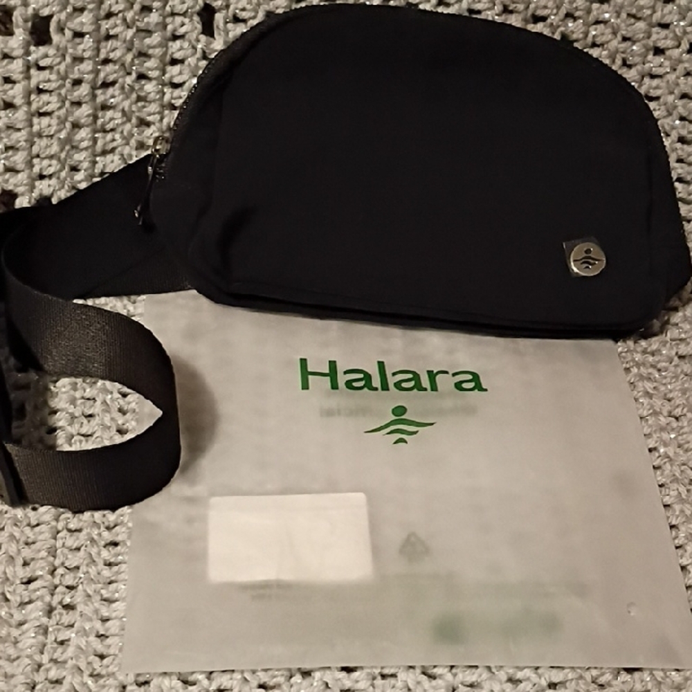 HALARA Adult Black Belt Bag